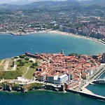 Covadonga Apartamento *
