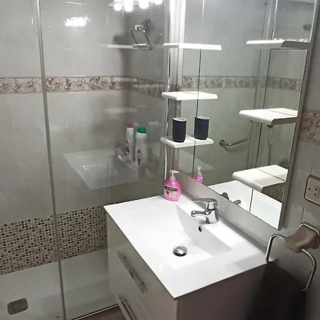 Covadonga Apartamento *